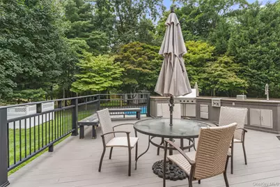 2 Bristol Drive, Woodbury, NY 11797 - Photo 39