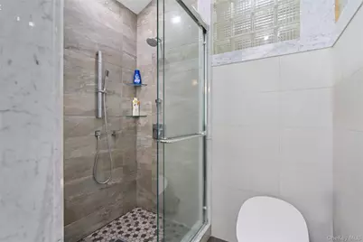 2 Bristol Drive, Woodbury, NY 11797 - Photo 23