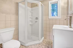 24 Edgewood Pl, South Fallsburg, NY 12779 - Photo 21