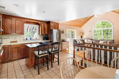 19 Young Road, Katonah, NY 10536 - Photo 7
