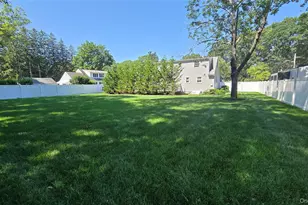 52 Timber Dr, Calverton, NY 11933 - Photo 29