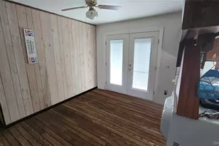 52 Timber Dr, Calverton, NY 11933 - Photo 9