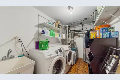 110 Roeckel Avenue, Valley Stream, NY 11580 - Photo 27