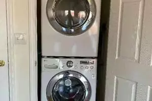 306 Weatherly Pl, College Point, NY 11356 - Photo 7