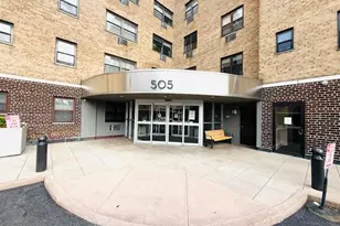 505 Central Ave, White Plains, NY 10606 - Photo 5