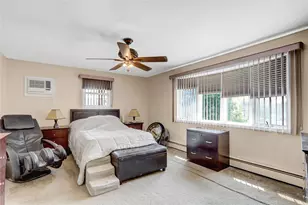 57 Elizabeth Dr, Bethpage, NY 11714 - Photo 15