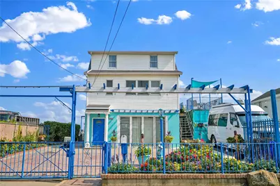 15579 Bayview Avenue, Rosedale, NY 11422 - Photo 3