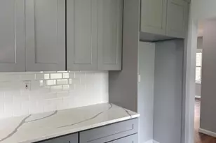 110 Woodside Ave, Freeport, NY 11520 - Photo 5