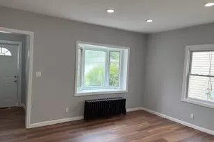 110 Woodside Ave, Freeport, NY 11520 - Photo 3