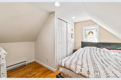 44-06 Jessie Court, Little Neck, NY 11363 - Photo 11