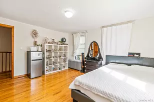 44-06 Jessie Ct, Little Neck, NY 11363 - Photo 17