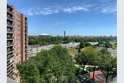 61-20 Grand Central Parkway #A 1002, Forest Hills, NY 11375 - Photo 17