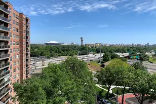 6120 Grand Central Pkwy, Forest Hills, NY 11375 - Photo 17