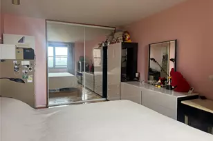 6120 Grand Central Pkwy, Forest Hills, NY 11375 - Photo 15