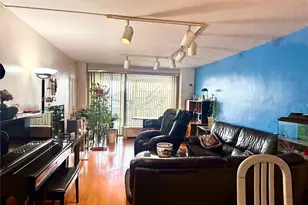 6120 Grand Central Pkwy, Forest Hills, NY 11375 - Photo 3