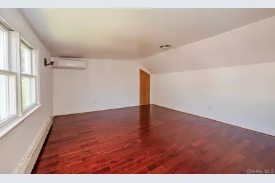 1861 Hering Avenue, Bronx, NY 10461 - Photo 13