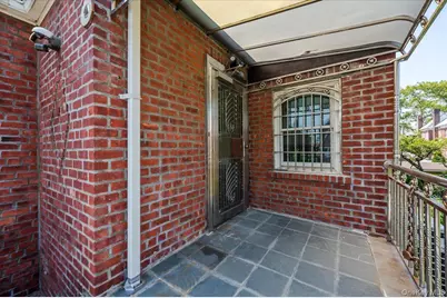 1861 Hering Avenue, Bronx, NY 10461 - Photo 3