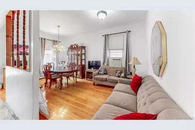 31-71 32 Street, Astoria, NY 11106 - Photo 5