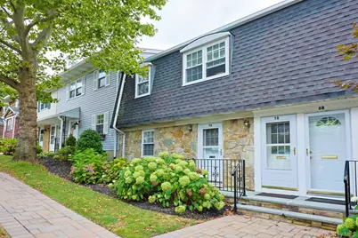 10 Harbour Lane #5A, Oyster Bay, NY 11771 - Photo 1