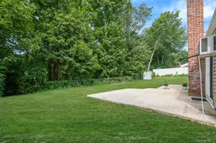 5 Montrose Ln, East Northport, NY 11731 - Photo 43