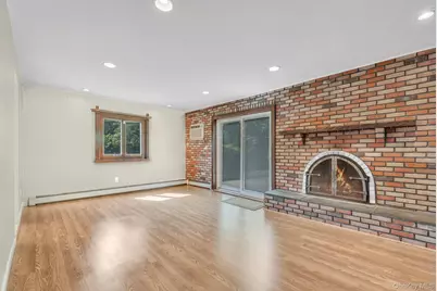 5 Montrose Lane, East Northport, NY 11731 - Photo 15
