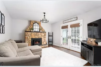 8 Miller Avenue, Shoreham, NY 11786 - Photo 13