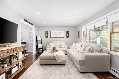 8 Miller Avenue, Shoreham, NY 11786 - Photo 5