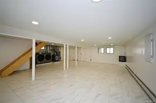 154-25 13th Ave, Whitestone, NY 11357 - Photo 17