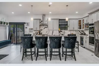 183 Arthur Avenue, Floral Park, NY 11001 - Photo 7