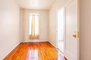 758 Brady Ct, Bronx, NY 10462 - Photo 7