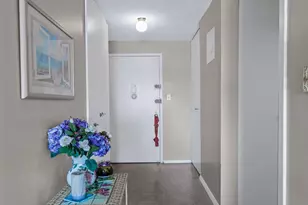 77 Fulton St, New York, NY 10038 - Photo 3