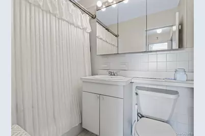 77 Fulton Street #19C, New York, NY 10038 - Photo 19