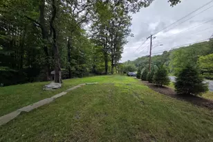 11 Spring Glen Rd, Mountain Dale, NY 12763 - Photo 5