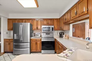 281 Kohr Rd, Kings Park, NY 11754 - Photo 9