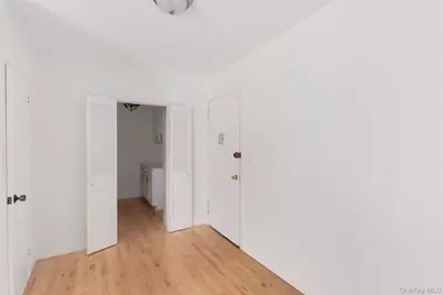 360 Westchester Avenue #223, Port Chester, NY 10573 - Photo 11