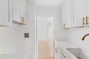 360 Westchester Ave, Port Chester, NY 10573 - Photo 13