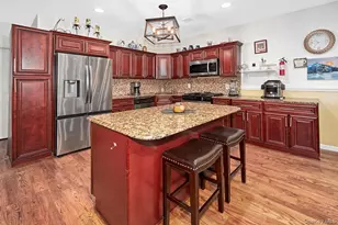 833 E 229th St, Bronx, NY 10466 - Photo 5