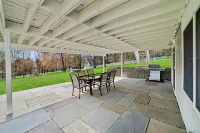 1012 Sunset Street, Yorktown Heights, NY 10598 - Photo 37