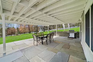 1012 Sunset St, Yorktown Heights, NY 10598 - Photo 37