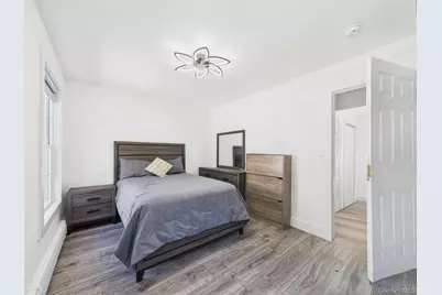 279 Commack Road, Shirley, NY 11967 - Photo 19