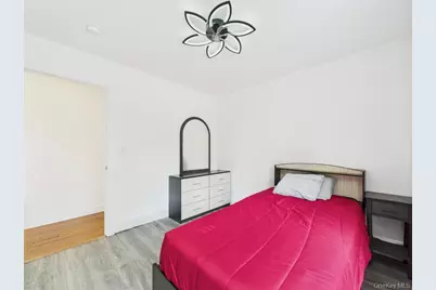 279 Commack Road, Shirley, NY 11967 - Photo 15