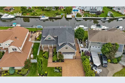 236 E Shore Drive, Massapequa, NY 11758 - Photo 31