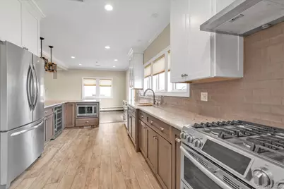 236 E Shore Drive, Massapequa, NY 11758 - Photo 11