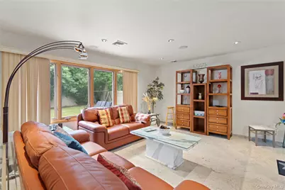 33 Shelter Hill Road, Plainview, NY 11803 - Photo 11