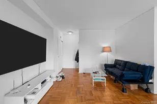 4 Fordham Hill Oval, Bronx, NY 10468 - Photo 5