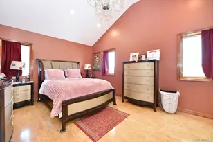 385 Oceanside Pkwy, Oceanside, NY 11572 - Photo 17