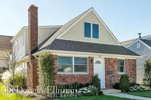 500 W Penn St, Long Beach, NY 11561 - Photo 5