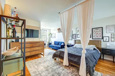 67-30 Dartmouth Street #6R, Forest Hills, NY 11375 - Photo 1