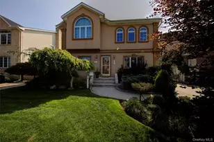 997 Glen Dr, Franklin Square, NY 11010 - Photo 45