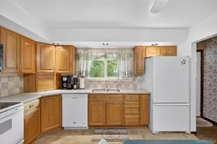 12 Birch Hill Dr, Poughkeepsie, NY 12603 - Photo 15